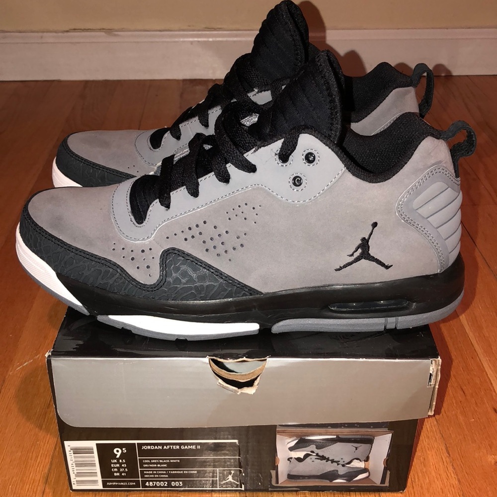 Jordan After Game II- Cool Grey/Black/White-Sz 9.5